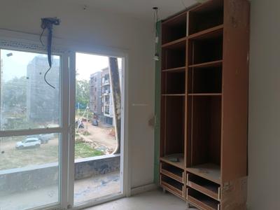 Bedroom Image of 1400 Sq.ft 4 BHK Builder Floor for sale in Shree Krishna Luxurious Floors, Rohini Sector 28 New Delhi for Rs. 14500000
