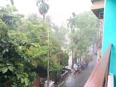 Living Room Image of 1100 Sq.ft 2 BHK Apartment / Flat for rent in Kasba Kolkata for Rs. 15000