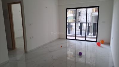 Living Room Image of 980 Sq.ft 2 BHK Apartment / Flat for sale in Mahindra Nestalgia, Pimpri Pune for Rs. 10500000