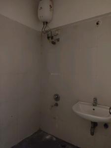 Common Bathroom Image of 1150 Sq.ft 2.5 BHK Apartment / Flat for sale in Lodha Casa Rio, Palava Phase 1 Thane for Rs. 6500000