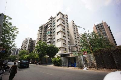 Image of 2610 Sq.ft 4 BHK Apartment / Flat for sale in Satellite, Ahmedabad for Rs. 26500000