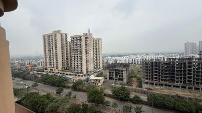 Balcony Image of 1350 Sq.ft 3 BHK Apartment / Flat for sale in CRC Sublimis, Noida Extension Greater Noida for Rs. 13500000