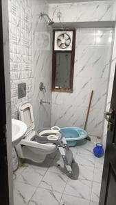 Bathroom Image of 1200 Sq.ft 2 BHK Apartment / Flat for sale in Amna Rolex Estate, Kamta Lucknow for Rs. 6500000