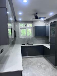 Kitchen Image of 1400 Sq.ft 3 BHK Builder Floor for rent in Ramesh Nagar New Delhi for Rs. 50000