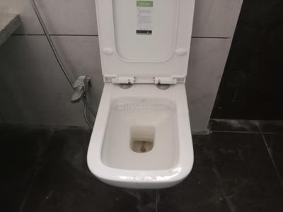 Bathroom Image of 680 Sq.ft 2 BHK Apartment / Flat for sale in RK Majestic, Bavdhan Pune for Rs. 8100000