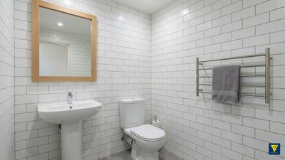 Bathroom Image of 1100 Sq.ft 3 BHK Apartment / Flat for sale in Godrej Prakriti, Sodepur Kolkata for Rs. 7500000