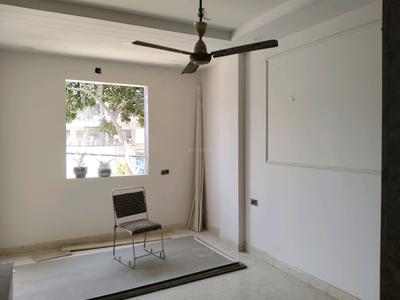 Bedroom Image of 1044 Sq.ft 3 BHK Builder Floor for sale in Shahdara New Delhi for Rs. 13000000