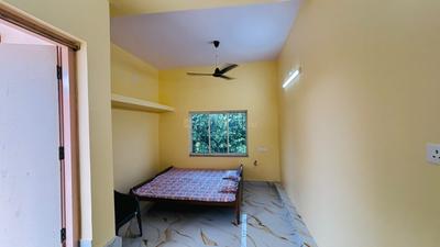 Bedroom Image of 1000 Sq.ft 1 BHK Independent House for rent in Saheed Nagar Bhubaneswar for Rs. 12000