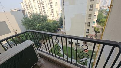 Image of 1310 Sq.ft 3 BHK Apartment / Flat for sale in Emaar Emerald Estate, Sector 65, Gurgaon for Rs. 24000000