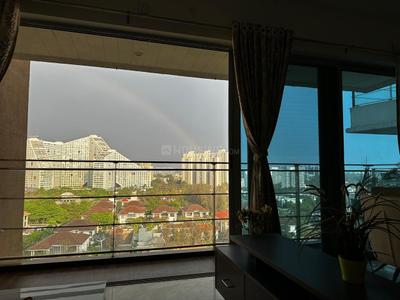Balcony Image of 1441 Sq.ft 3.5 BHK Apartment / Flat for sale in Amanora Gateway Towers, Hadapsar Pune for Rs. 35000000