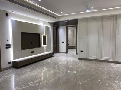 Living Room Image of 2700 Sq.ft 4 BHK Builder Floor for sale in Model Town New Delhi for Rs. 62500000
