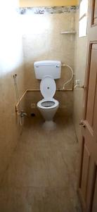 Bathroom Image of 1500 Sq.ft 2 BHK Builder Floor for rent in Bansdroni Kolkata for Rs. 16500