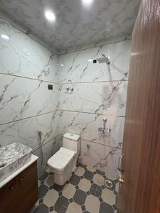 Bathroom Image of 1050 Sq.ft 2 BHK Builder Floor for sale in Indirapuram Ghaziabad for Rs. 7200000