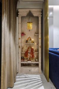 Hall Image of 1500 Sq.ft 3 BHK Apartment / Flat for sale in Khar West Mumbai for Rs. 80000000