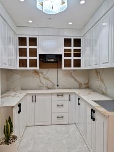 Kitchen Image of 1000 Sq.ft 3 BHK Apartment / Flat for sale in Dwarka Mor New Delhi for Rs. 6800000