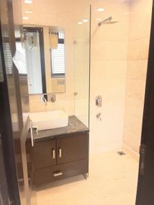 Bathroom Image of 1800 Sq.ft 3 BHK Builder Floor for sale in New Rajinder Nagar New Delhi for Rs. 45000000