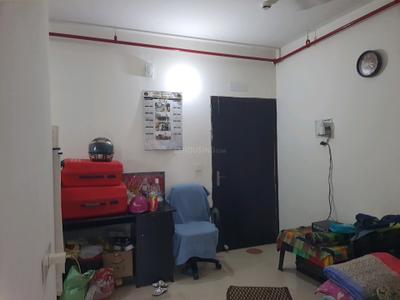 Living Room Image of 555 Sq.ft 1 BHK Apartment / Flat for sale in Signature Global Golf Green, Sector 79 Gurgaon for Rs. 4100000