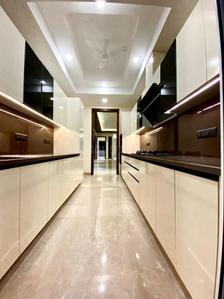 Kitchen Image of 3255 Sq.ft 4 BHK Builder Floor for rent in DLF Phase 4 Gurgaon for Rs. 125000