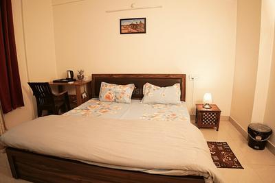 Bedroom Image of 1500 Sq.ft 3 BHK Apartment / Flat for rent in Paarth Aadyant, Ahmamau Lucknow for Rs. 42000