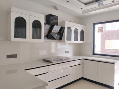 Kitchen Image of 2100 Sq.ft 4 BHK Builder Floor for sale in Ansal Versalia, Sector 67 Gurgaon for Rs. 29900000
