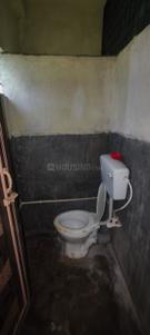 Bathroom Image of 700 Sq.ft 2 BHK Apartment / Flat for sale in Tollygunge Kolkata for Rs. 2000000