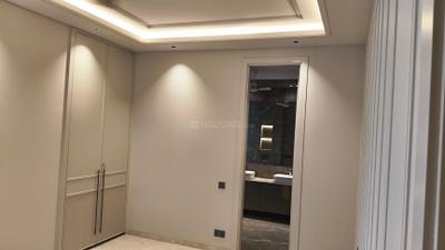 Bedroom Image of 4800 Sq.ft 4 BHK Builder Floor for sale in Kailash Colony New Delhi for Rs. 113500000