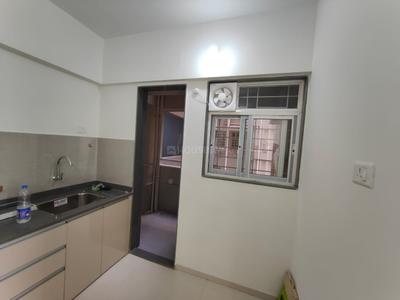 Kitchen Image of 650 Sq.ft 2 BHK Apartment / Flat for rent in Divine Palm Spring, Wakad Pune for Rs. 28000