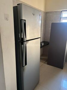 Kitchen Image of 550 Sq.ft 1 BHK Apartment / Flat for rent in Vihang Valley, Kasarvadavali Thane for Rs. 24000