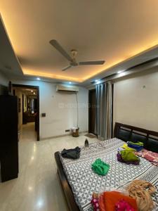 Bedroom Image of 2800 Sq.ft 3 BHK Builder Floor for rent in Geetanjali Enclave New Delhi for Rs. 175000