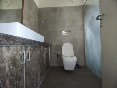 Bathroom Image of 2097 Sq.ft 3 BHK Apartment / Flat for rent in R Sheladia Palladian, Jodhpur Ahmedabad for Rs. 40000