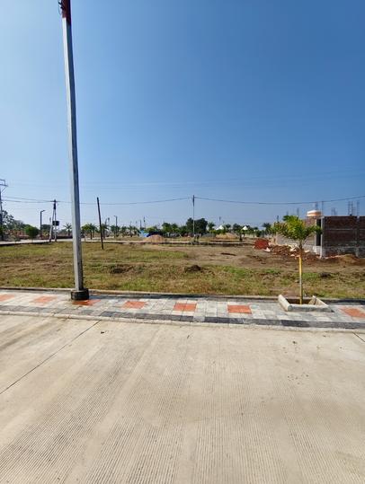 Aarone County Walk Plots Main Image 1