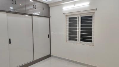 Bedroom Image of 910 Sq.ft 2 BHK Apartment / Flat for rent in Jubilee Hills Hyderabad for Rs. 40000