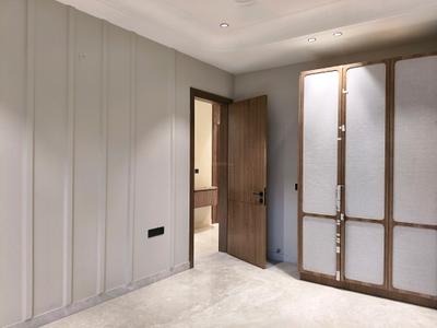 Bedroom Image of 2600 Sq.ft 4 BHK Builder Floor for sale in Paramount Low Rise Floors South City 2, Sector 49 Gurgaon for Rs. 34000000