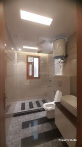 Bathroom Image of 2475 Sq.ft 4 BHK Builder Floor for sale in Vasant Kunj New Delhi for Rs. 44900000