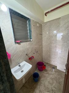 Bathroom Image of 313 Sq.ft 1 BHK Apartment / Flat for rent in Gotheghar Thane for Rs. 6000