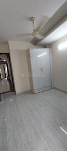 Hall Image of 1350 Sq.ft 3 BHK Apartment / Flat for sale in Paschim Vihar New Delhi for Rs. 17500000