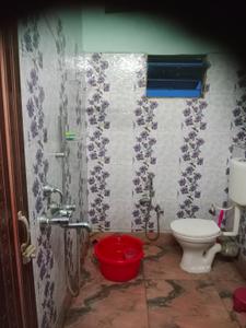 Bathroom Image of 960 Sq.ft 1 BHK Independent House for rent in Medinipur Sadar West Medinipur for Rs. 5500