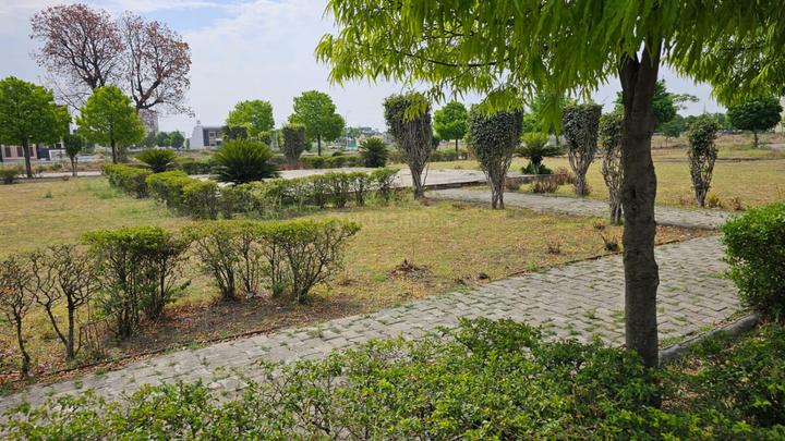 DLF Garden City Plot Main Image 1