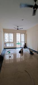 Hall Image of 997 Sq.ft 2 BHK Apartment / Flat for sale in Amrapali Pan Oasis, Sector 70 Noida for Rs. 10500000