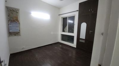 Bedroom Image of 1380 Sq.ft 3 BHK Apartment / Flat for rent in Jaypee Kosmos, Sector 134 Noida for Rs. 26999