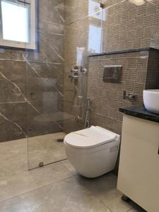 Common Bathroom Image of 2700 Sq.ft 4 BHK Builder Floor for sale in Palm Floors Sushant Lok 1, Sushant Lok Phase 1 Gurgaon for Rs. 45000000