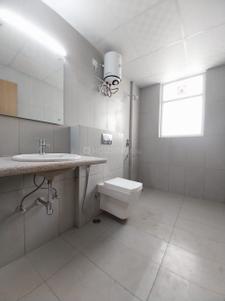 Bathroom Image of 3000 Sq.ft 4 BHK Builder Floor for sale in SS Linden IV, Sector 85 Gurgaon for Rs. 28000000