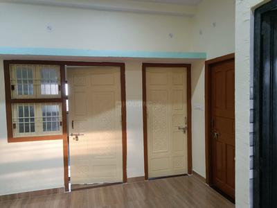 Hall Image of 800 Sq.ft 2 BHK Independent House for rent in Rambagh Khanhuli Muzaffarpur for Rs. 8000