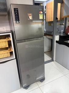 Kitchen Image of 1500 Sq.ft 3 BHK Apartment / Flat for rent in Adani The Meadows, Shantigram Ahmedabad for Rs. 50000