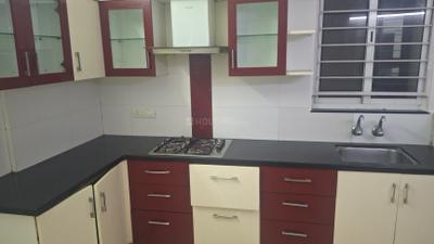 Kitchen Image of 2200 Sq.ft 3 BHK Apartment / Flat for rent in Vishrantwadi Pune for Rs. 40000