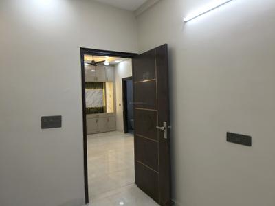 Bedroom Image of 1100 Sq.ft 2 BHK Builder Floor for sale in Indirapuram Ghaziabad for Rs. 8000000