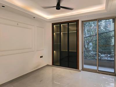 Bedroom Image of 2050 Sq.ft 4 BHK Builder Floor for sale in Kaushambi Ghaziabad for Rs. 22000000