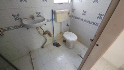 Image of 950 Sq.ft 2 BHK Apartment / Flat for rent in Nirman Nadbramha Society, Warje, Pune for Rs. 26000