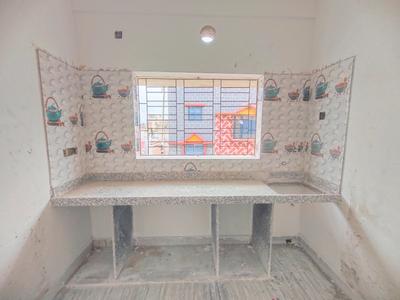 Kitchen Image of 720 Sq.ft 2 BHK Apartment / Flat for sale in Parnasree Pally Kolkata for Rs. 3600000