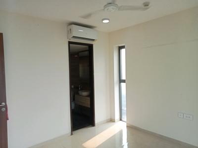 Bedroom Image of 2400 Sq.ft 4 BHK Apartment / Flat for rent in Indiabulls Blu, Worli Mumbai for Rs. 750000